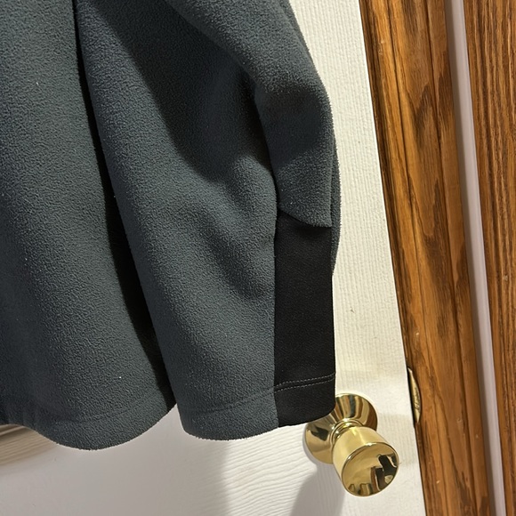 Men’s Fleece North Face Coat - Picture 12 of 12